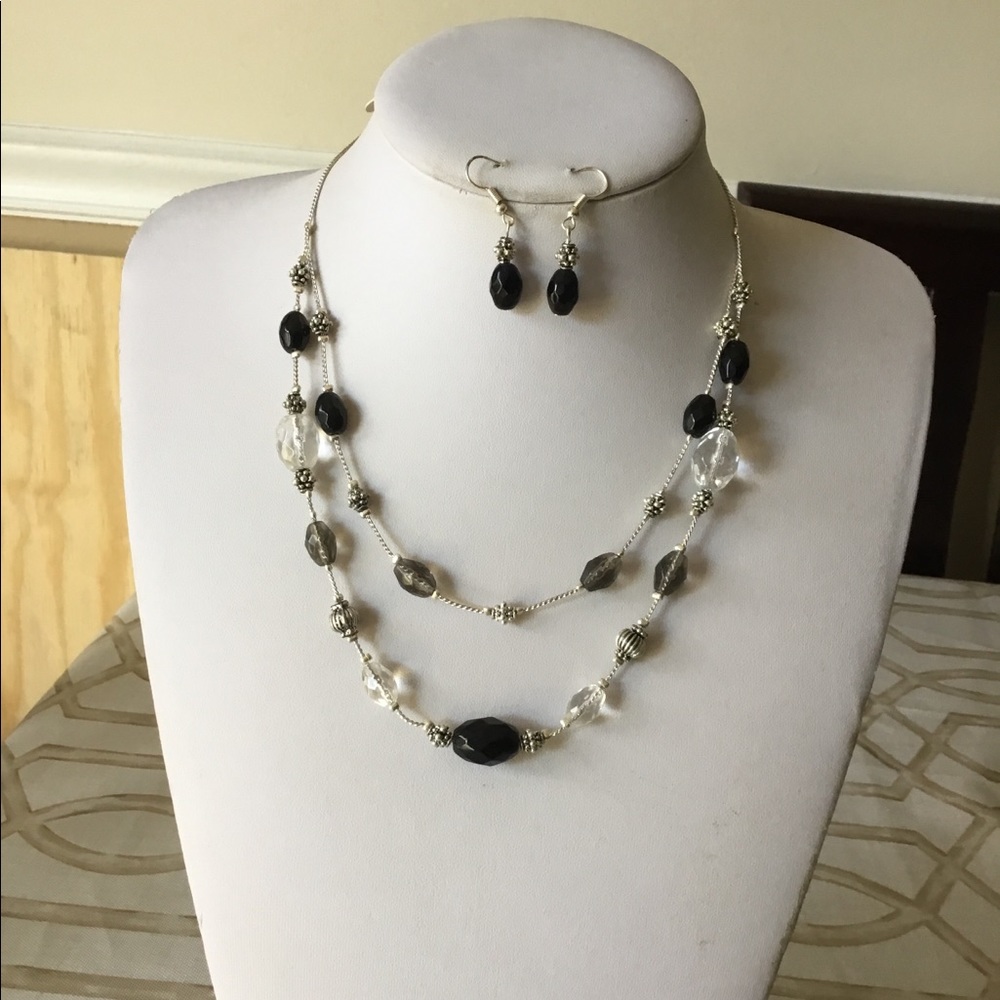 Black and clear glass bead necklace earring set